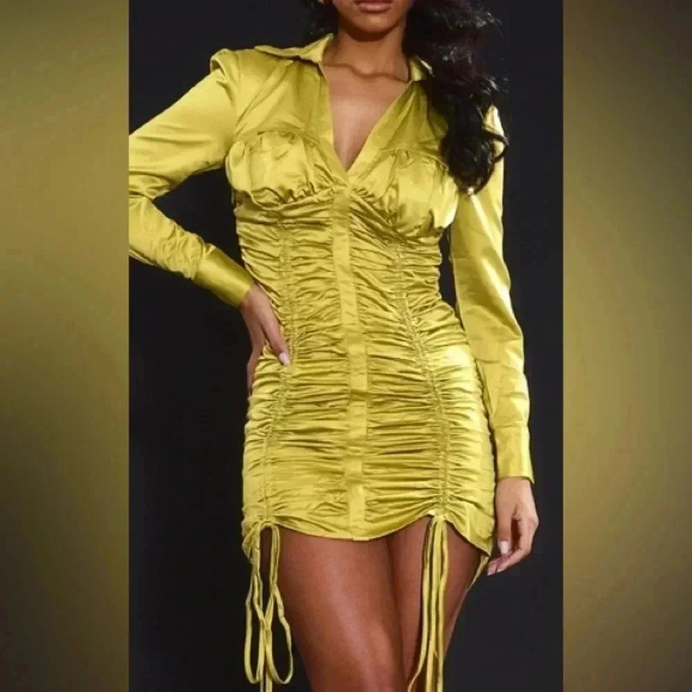 NWT PrettyLittleThing Green Satin Long Sleeve Bodycon Dress Size 10
